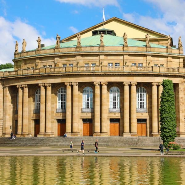 f (1) Stuttgart